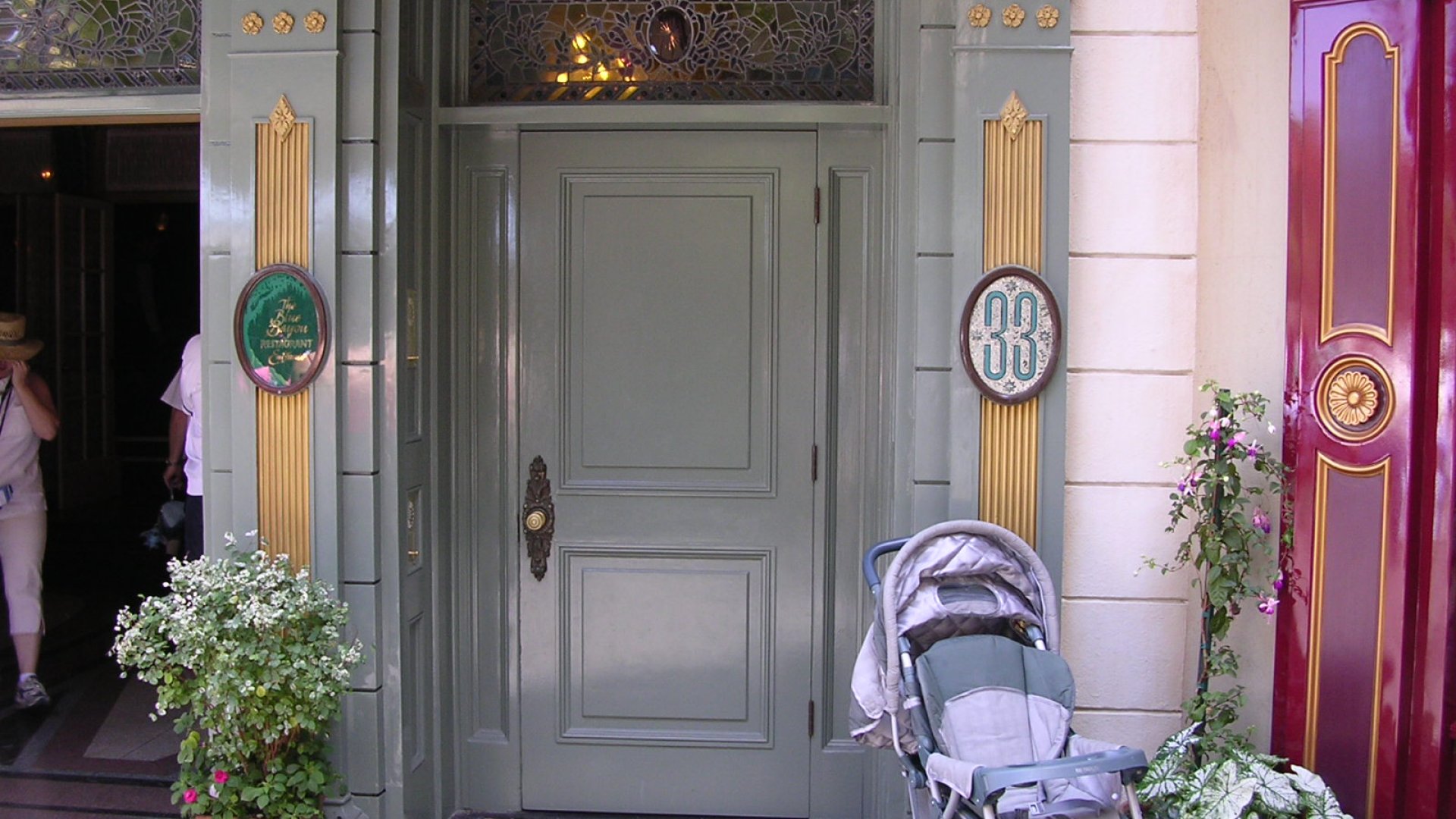 Lehetetlen bejutni a Club 33-ba Club 33